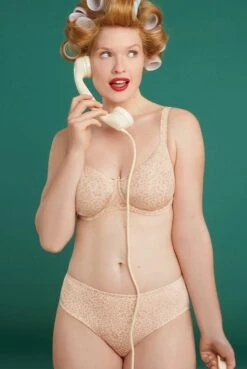 Rosa Faia Taillenslip Joy 7 Rosa Faia Taillenslip Joy -Amoena Verkäufe Rosa Faia Taillenslip Joy 1360 107 smart rose 03 1280x1280