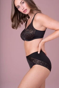 Rosa Faia Taillenslip+ Selena -Amoena Verkäufe Rosa Faia Taillenslip Selena 1374 001 schwarz 03 1280x1280